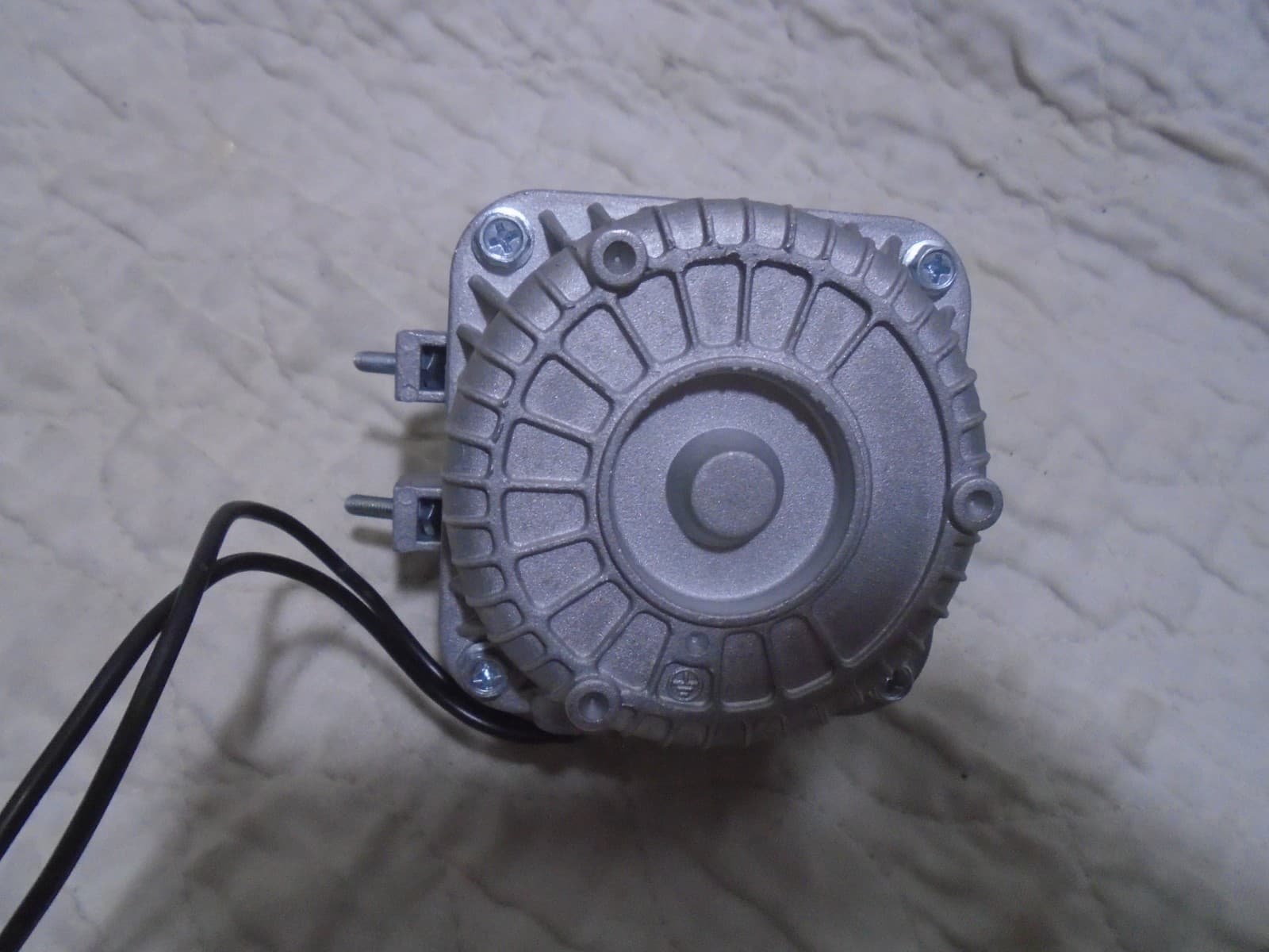 Condenser Fan Motor Part#YZF10-20 10/55W 120V 60Hz 0.80A 1550 r/min Weiguang 5