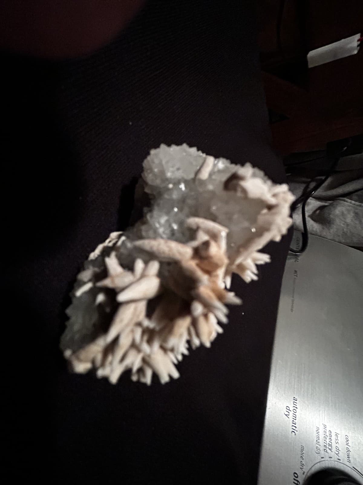 KB: NICE! SW & LW FL. MODERATE RED CALCITE XLS. FROM ANCASH, PERU 2