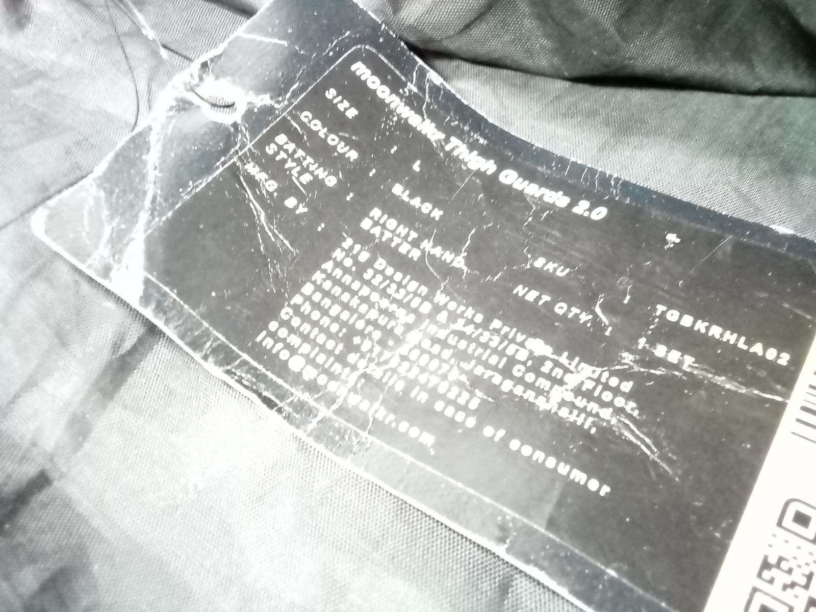 Moonwalkr Right Hand Combo Thigh Guard 2.0 - Black, Large 3