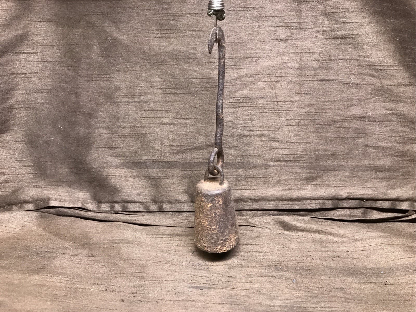 Antique 1 LB Hanging Beam Scale Weight Primitive Farm Cotton Tobacco Old