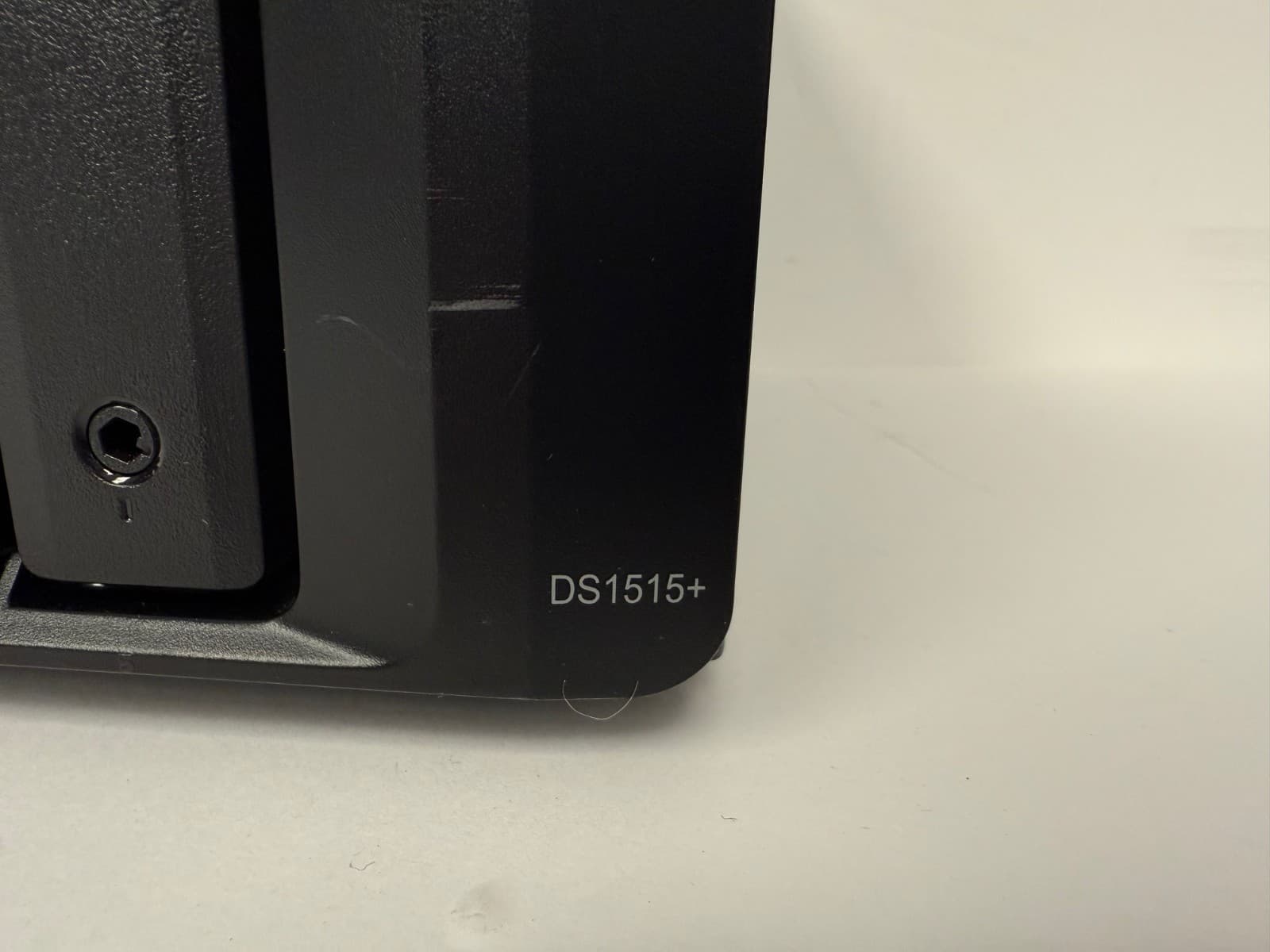 SYNOLOGY DISKSTATION DS1515+ 5 BAY NAS SERVER WITH CADDIES *NO HARD DRIVES* 2