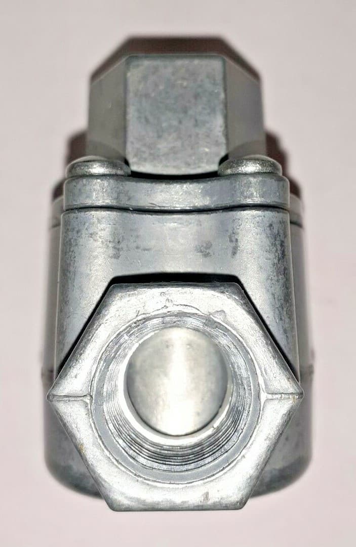 QUICK EXHAUST VALVE MODEL QE 3/8" NPT PORTS 3
