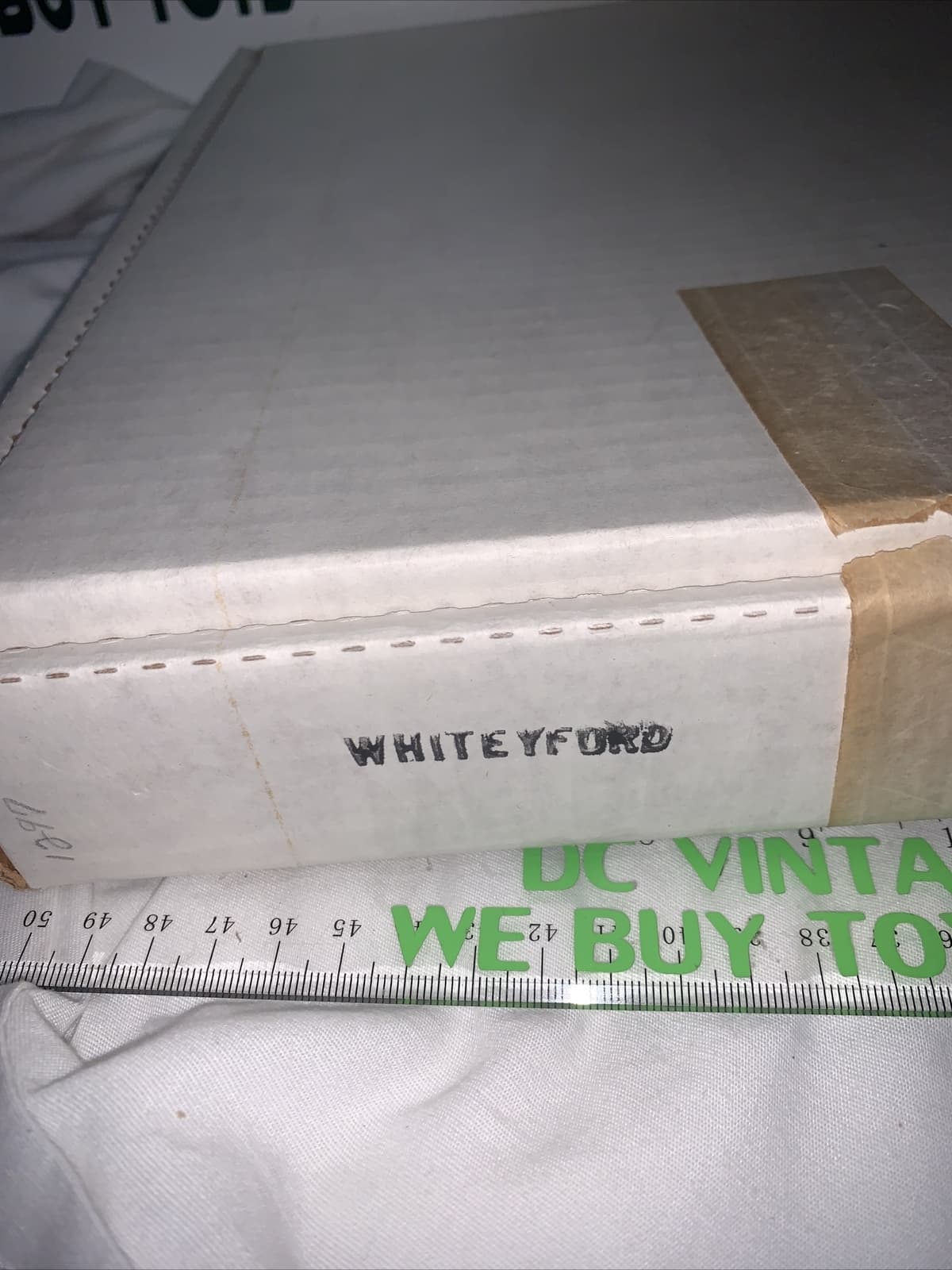 1990 GARTLAN WHITEY FORD PERSONALLY AUTOGRAPHED 10-1/4" PLATE - NEW YORK YANKEES 3