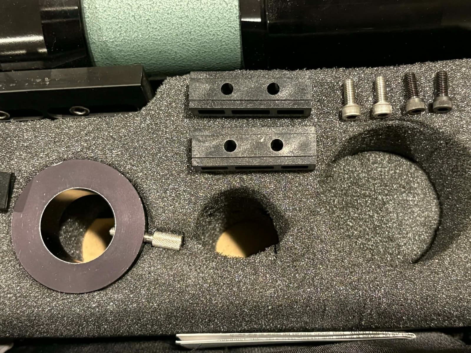 TELEVUE PRONTO TELESCOPE 6.8FL 70MM - SOLAR FILTER, SOL SEARCHER, DOVETAIL WEDGE 5