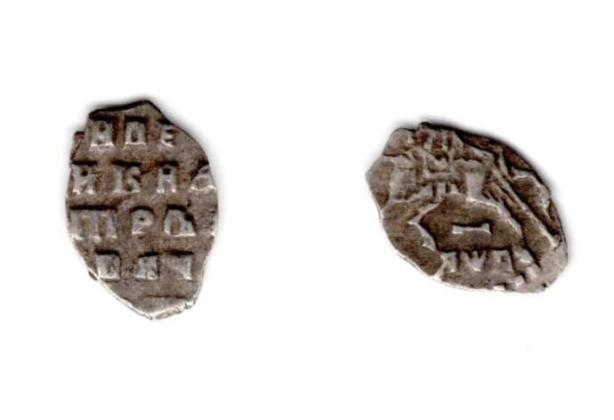 Russian XVIIth c. Silver Wire Kopeck. Peter The Great!! Condition! #23