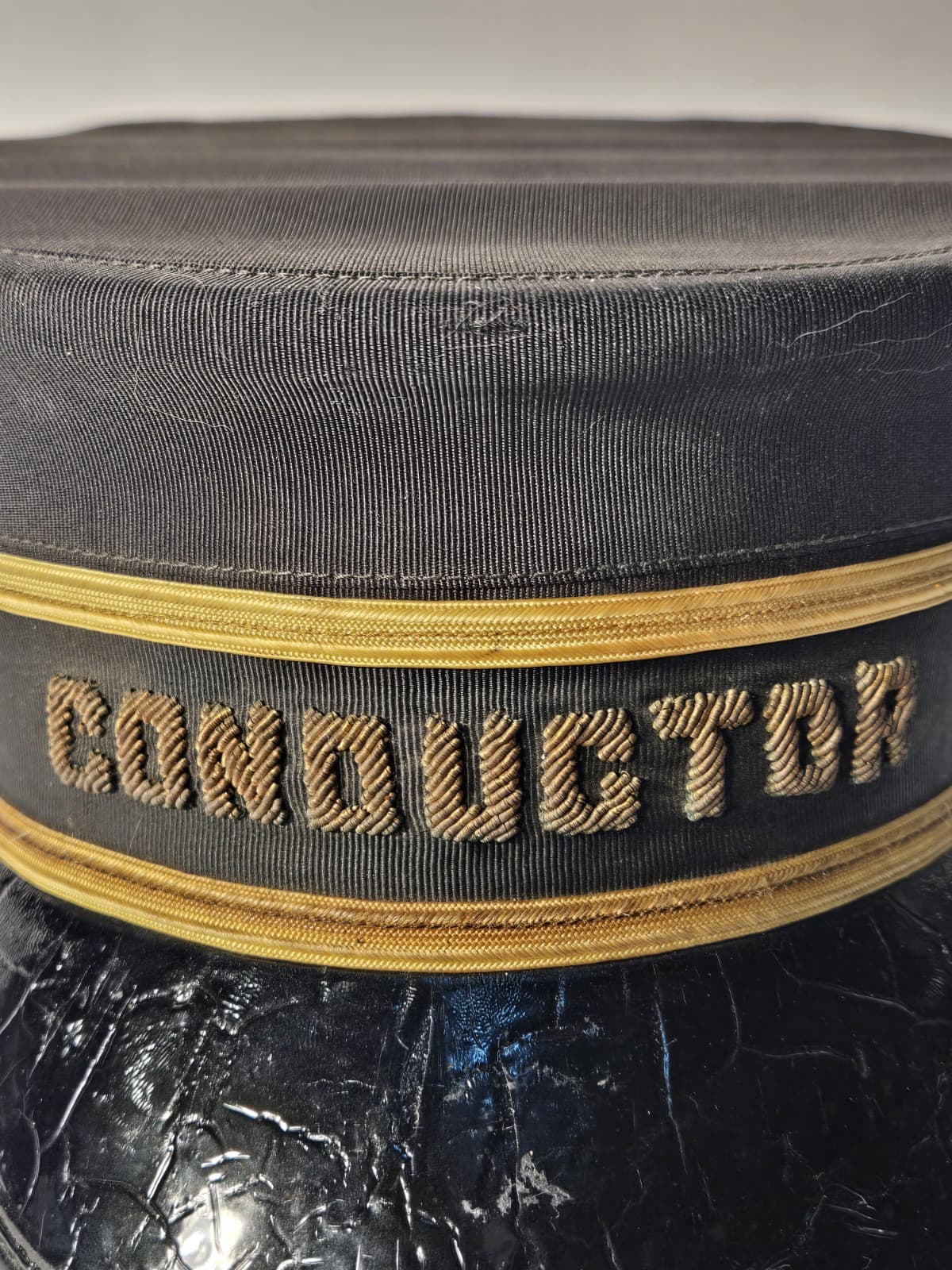 Vntage SOO Line Conductor' s HAT 5