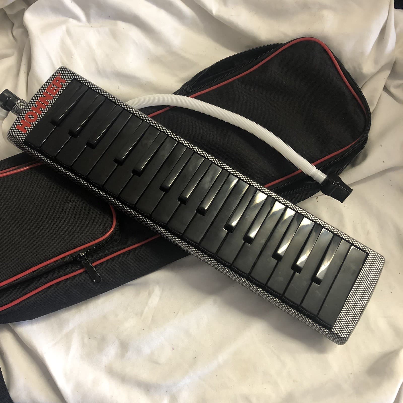 Hohner Airboard 32 key Melodica - Carbon Print