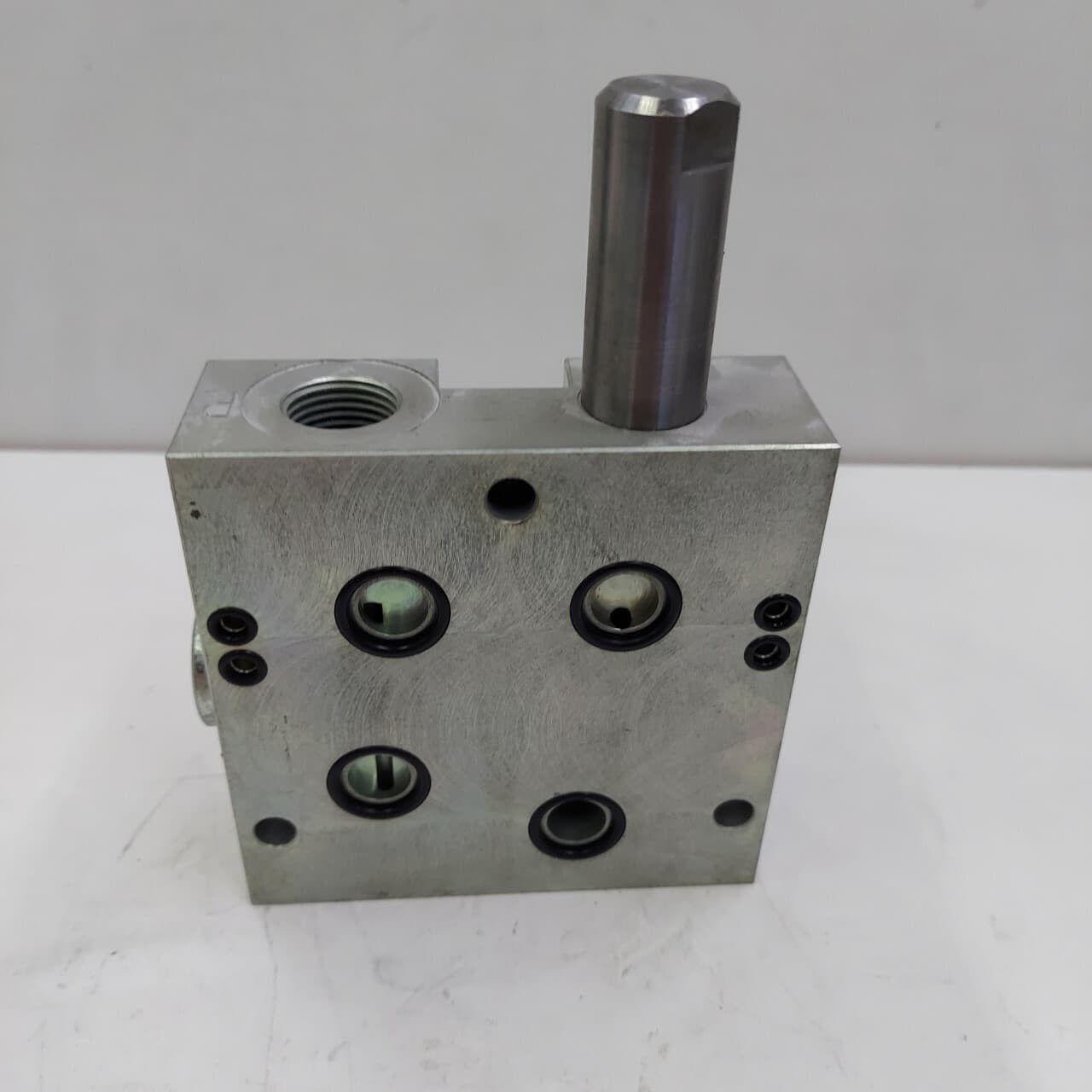 157B2904 Danfoss PVG Valve-PVSD End module w. BSP thread