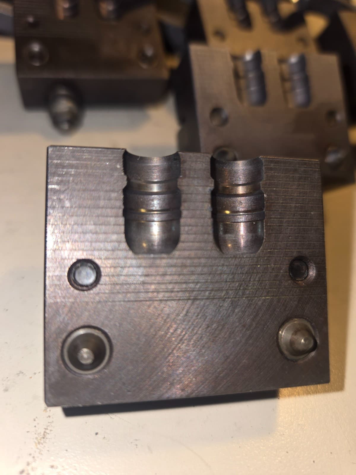 Magma Engineering 2 cavity bullet casting mold 38 158 RNFP BB 5