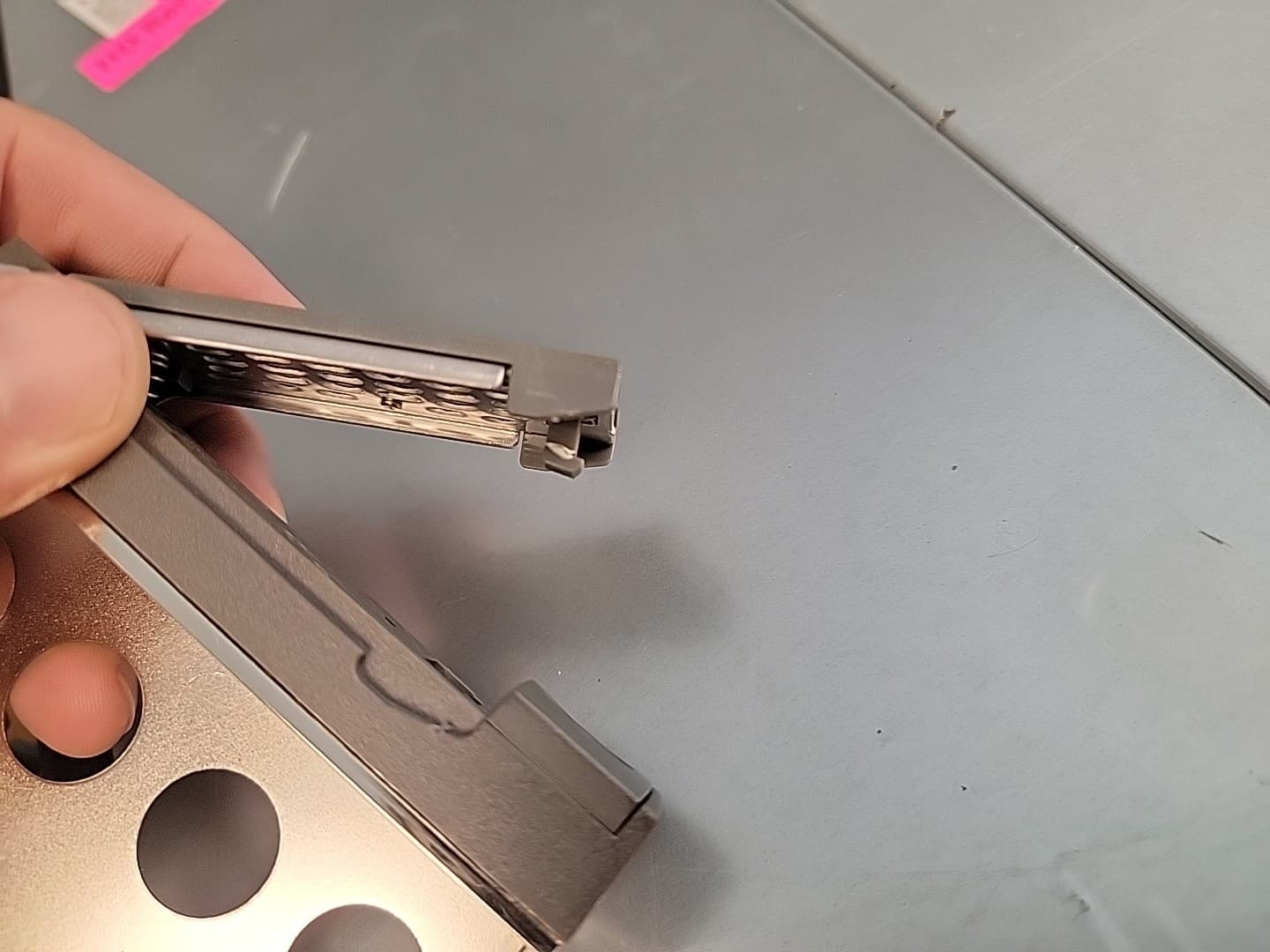 NETGEAR ReadyNAS 1100 Advanced Network Storage 4-Bay Server  NO DRIVES 2