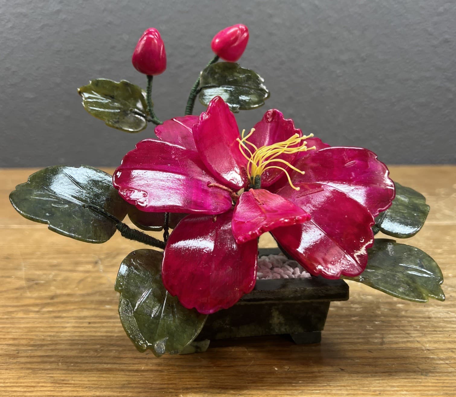 Vintage Japan Carved Stone Jade Bonsai Flowering  Tree 4