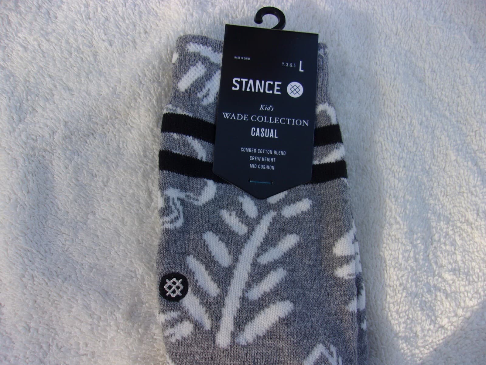 NWT Stance Kids casual socks, L, Youth 3-5.5, Dwayne Wade Collection, crew, gray 2