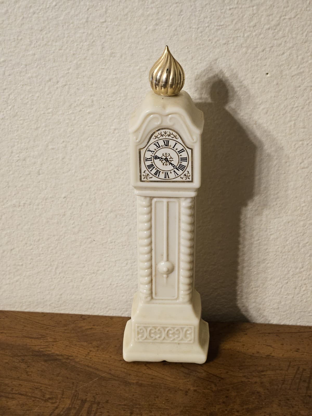 Avon Fragrance Hours Grandfather Clock Perfume Ivory Bottle 9.25"Hx2"W EMPTY  3