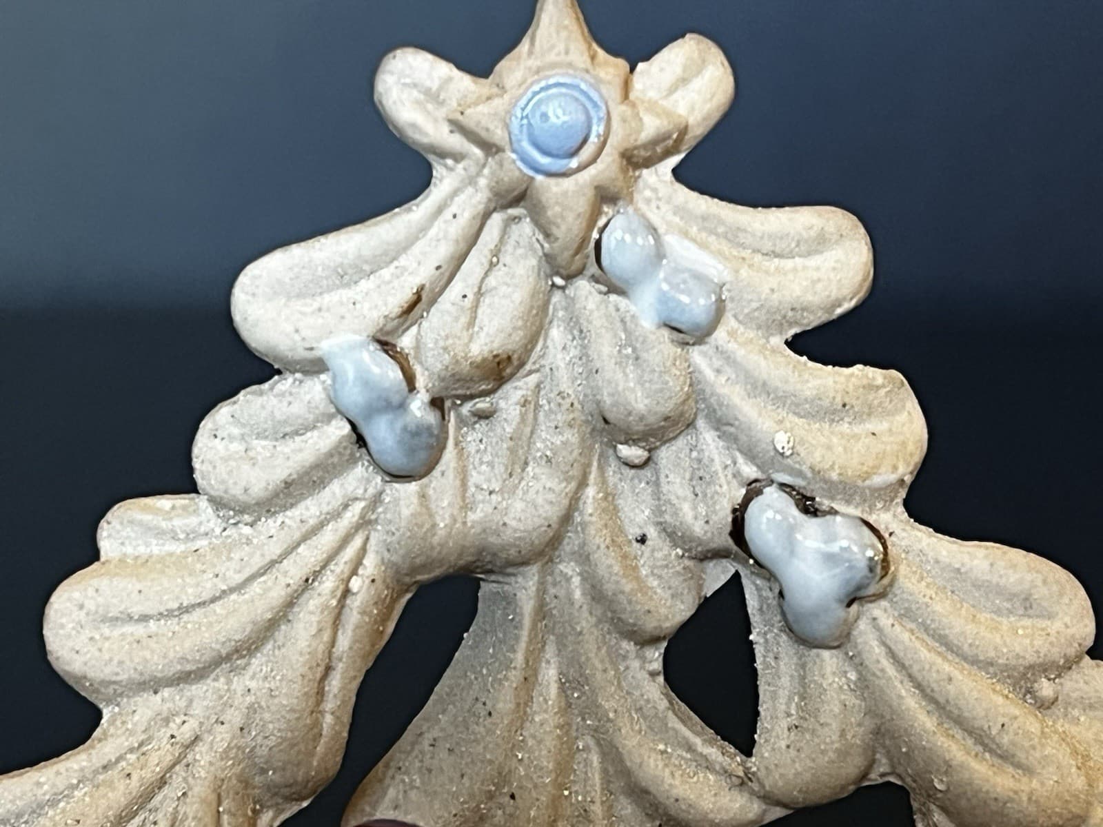 Tii Collections Ceramic Holy Family  Nativity Scene Figurine Textured And Glazed 3