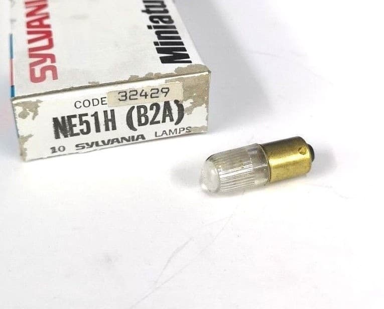 2-PK NE51H B2A MINIATURE BULB Light LAMP 126W 105-125V T3.5 Indicator NEW 32429