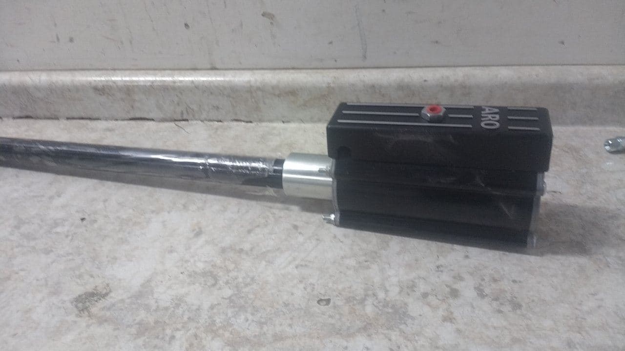 Aro LP3002-1 1/4 In Air Inlet 4 Lb/Min Max Flow Rate Grease Pump 5