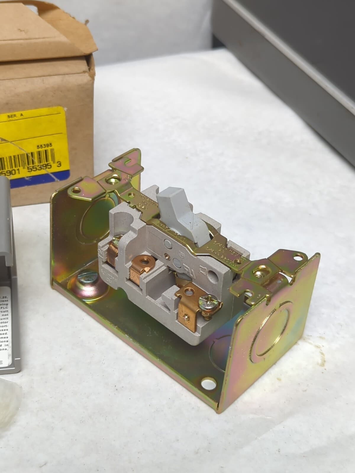 SQUARE D,2510FG2,FHP MANUAL MOTOR STARTER NEMA 1 ENCLOSURE NOS 4