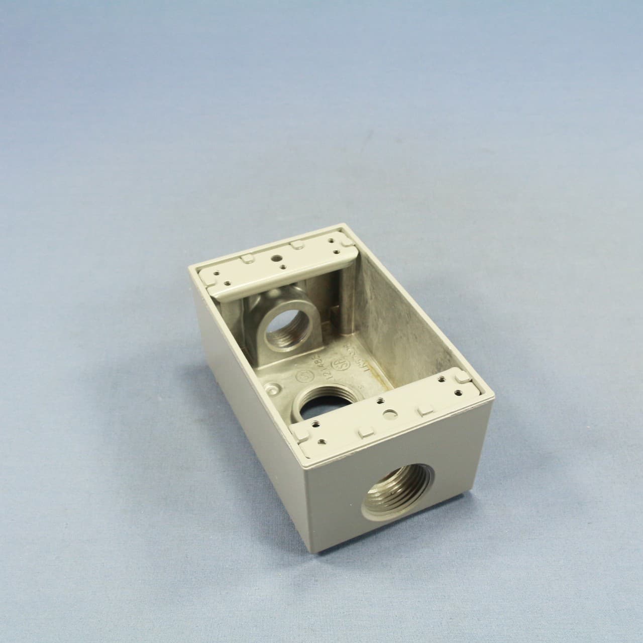P&S Gray Die-Cast Aluminum Weatherproof 1-Gang Outlet Box 3-Hole 3/4" WPB33 4