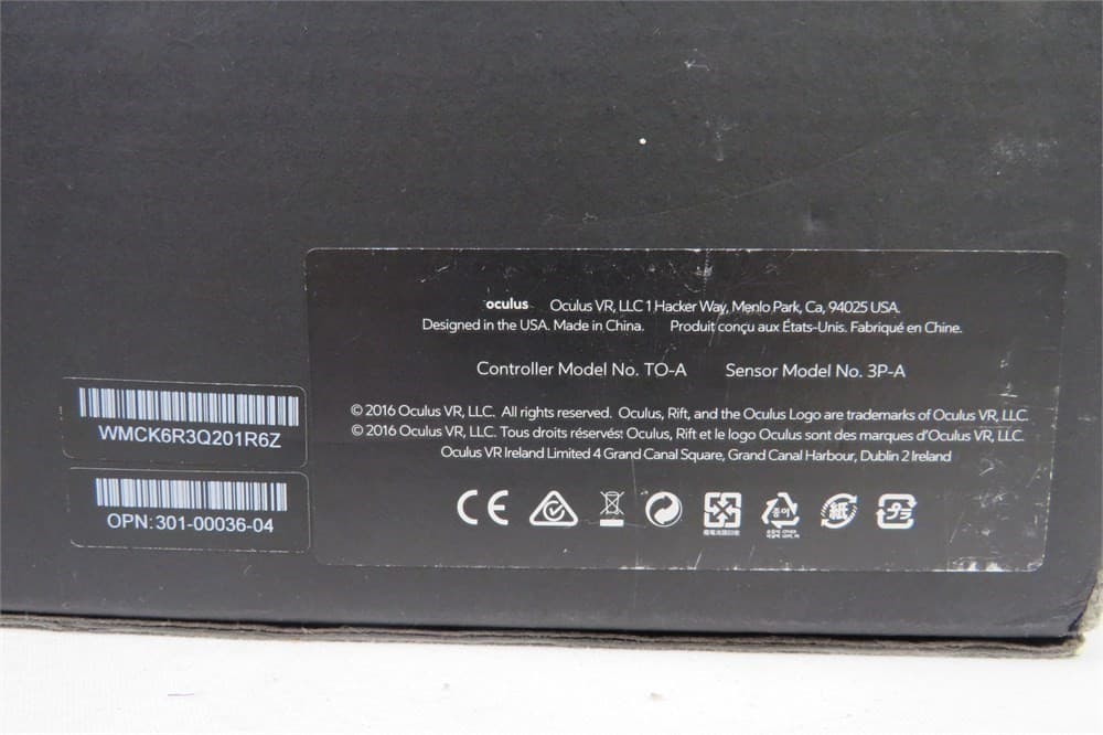 Oculus Rift. Full set with accessories. 2 boxes. Everything you see in the pics. 6