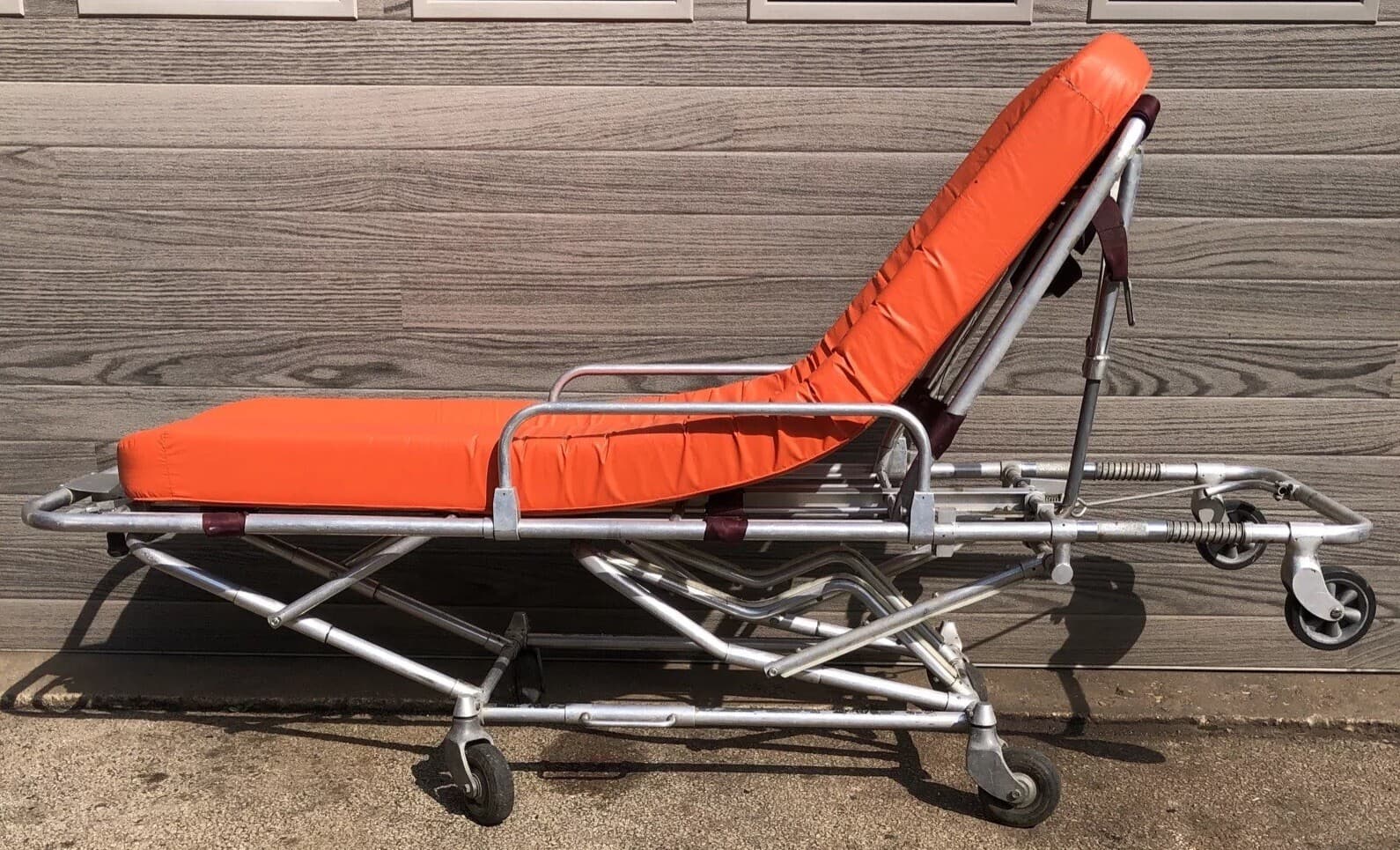 Ferno Ambulance Aluminum Emergency Stretcher Cot Gurney Patient Transport + Pad 6