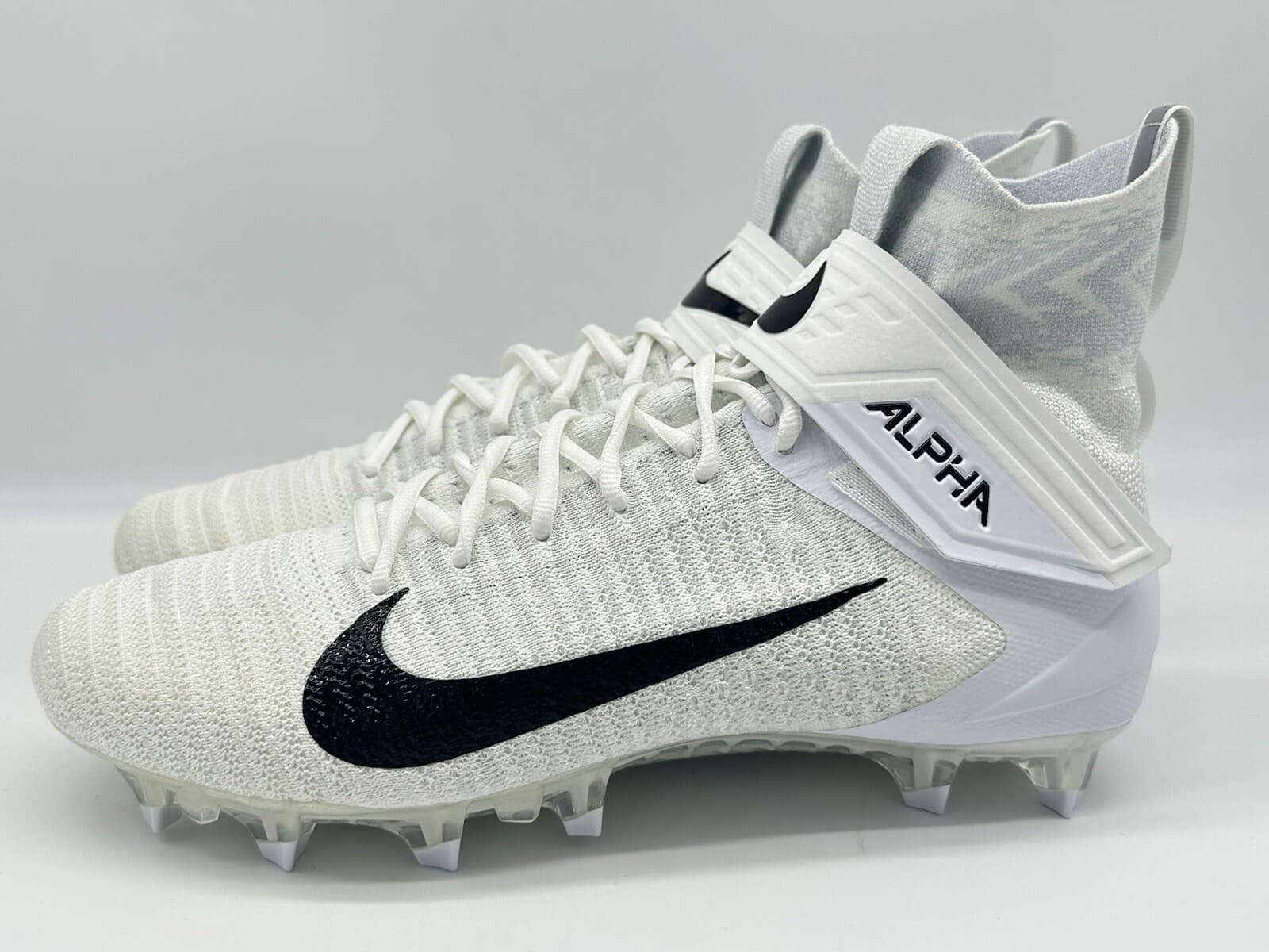 Nike Alpha Menace Elite 2 Flyknit Mens Size 13.5 Football Cleat White AO3374-101 2
