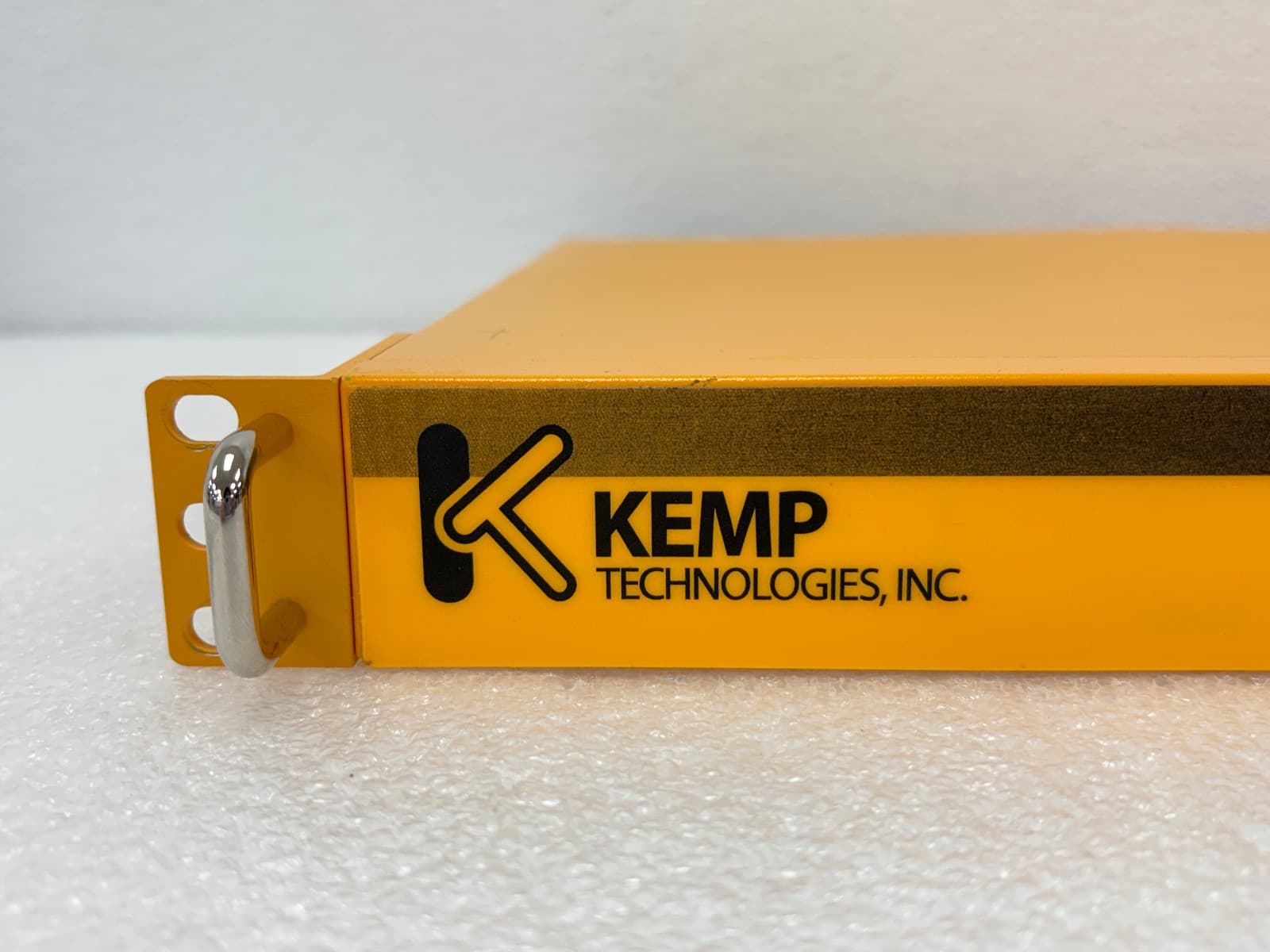 USED | Kemp NSA1042N8-LM2200 LoadMaster 2200 Load Balancer - Yellow w Power Cord 6