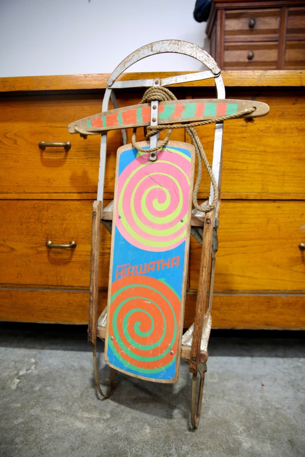 Vintage Snow Sled Gambles Hiawatha Cosmic Spiral Wood Ride On Toy Hippy 70s RARE