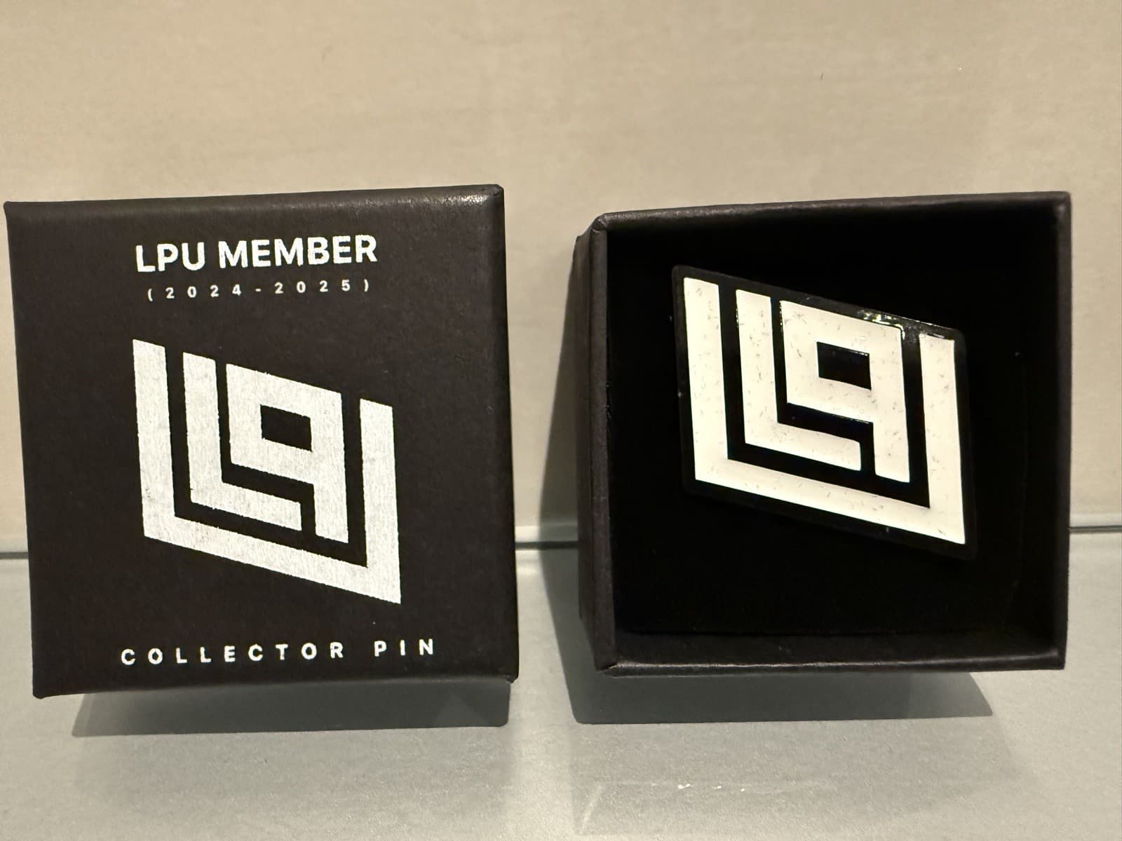 Linkin Park Underground LPU Member Collector’s Enamel Pin  2024-2025 & Stickers 2