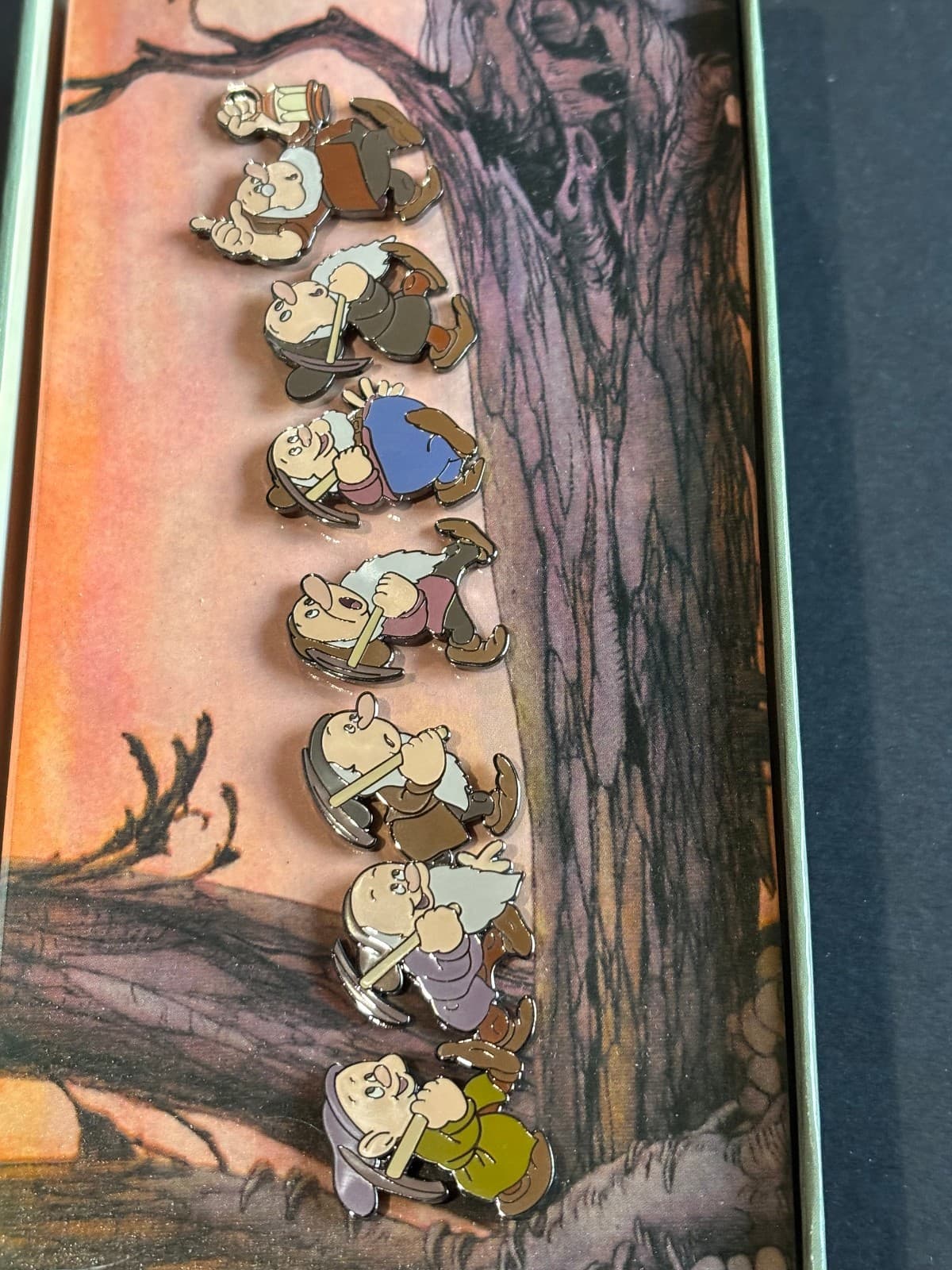 NIB 65th Ann. Disney Snow White & 7 Dwarfs LE Pin Collection Gustaf Tenggren 5