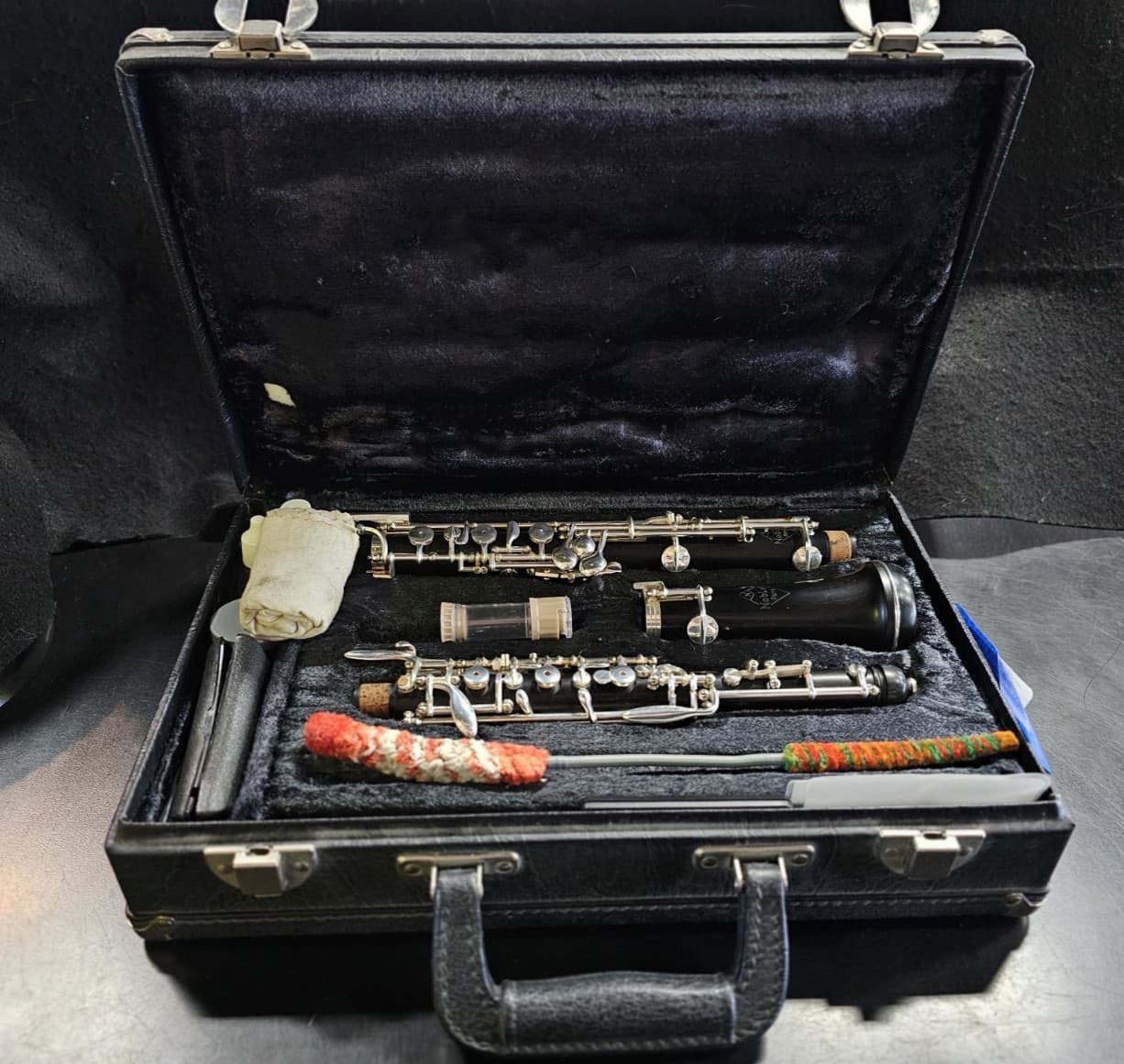 NOBLET PARIS OBOE, MATCHING SERIAL, COMPLETE, CLEANING KIT, HS CASE