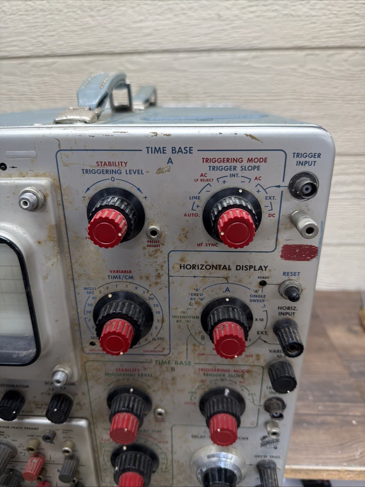 TEKTRONIX TYPE-545A  OSCILLOSCOPE Works 3