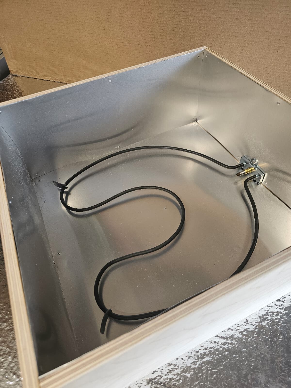 Heat box and vacuum Machine combo 18" x 18" heat box and 18" x 18" vacuum former 3