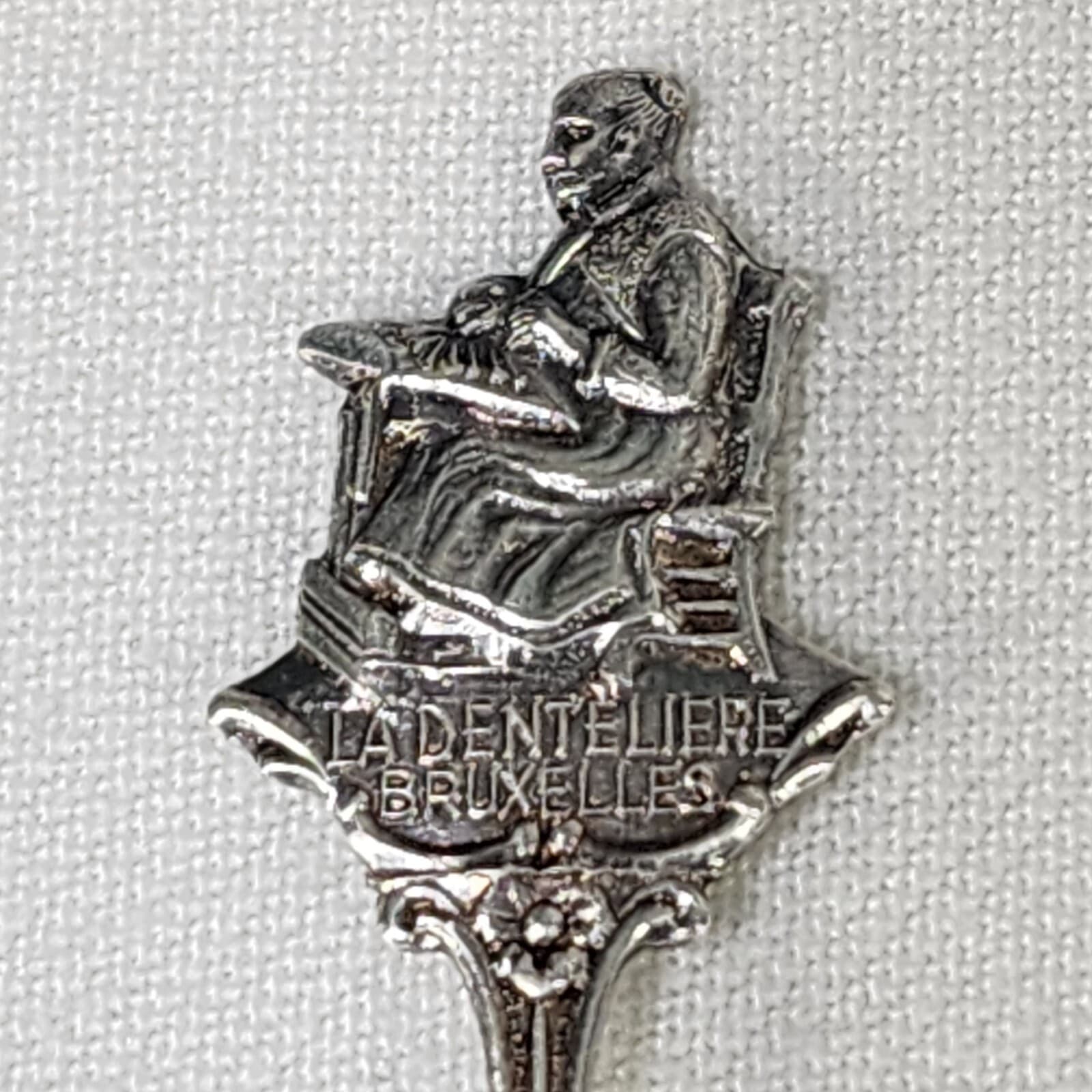 Dutch Silver Plated Spoon Sugar Scoop Souvenir  Holland Netherlands Vtg 1960s 3