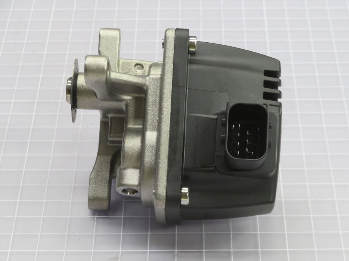CUMMINS A0001405539 A050N101 OEM DETROIT-MERCEDES DEF DOSER INJECTOR PUMP T26051 4