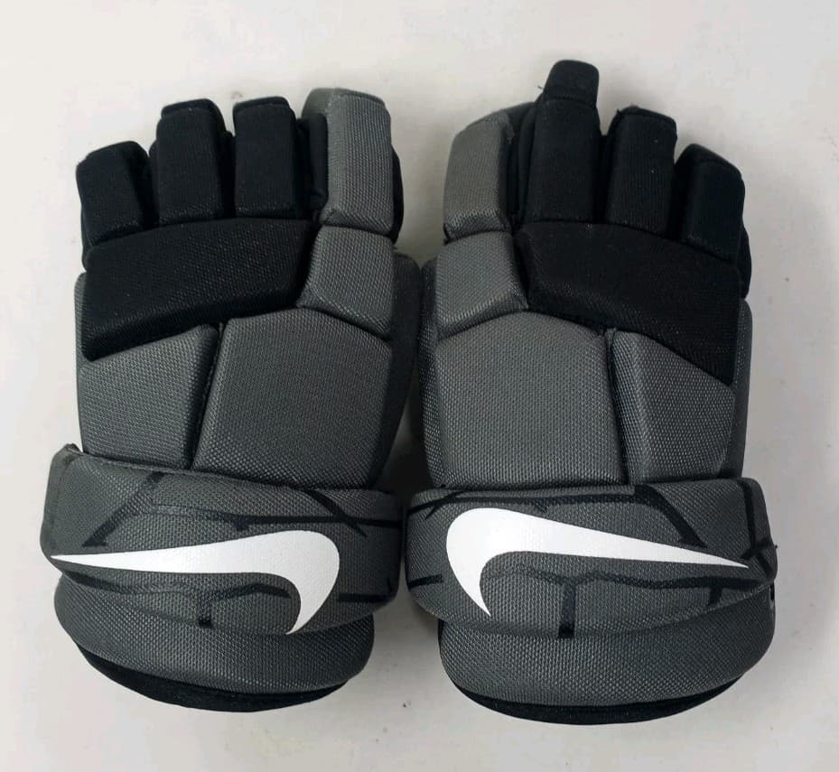Nike Gray/Black Hockey Gloves  Kids Youth Size READ DESCRIPTION  2