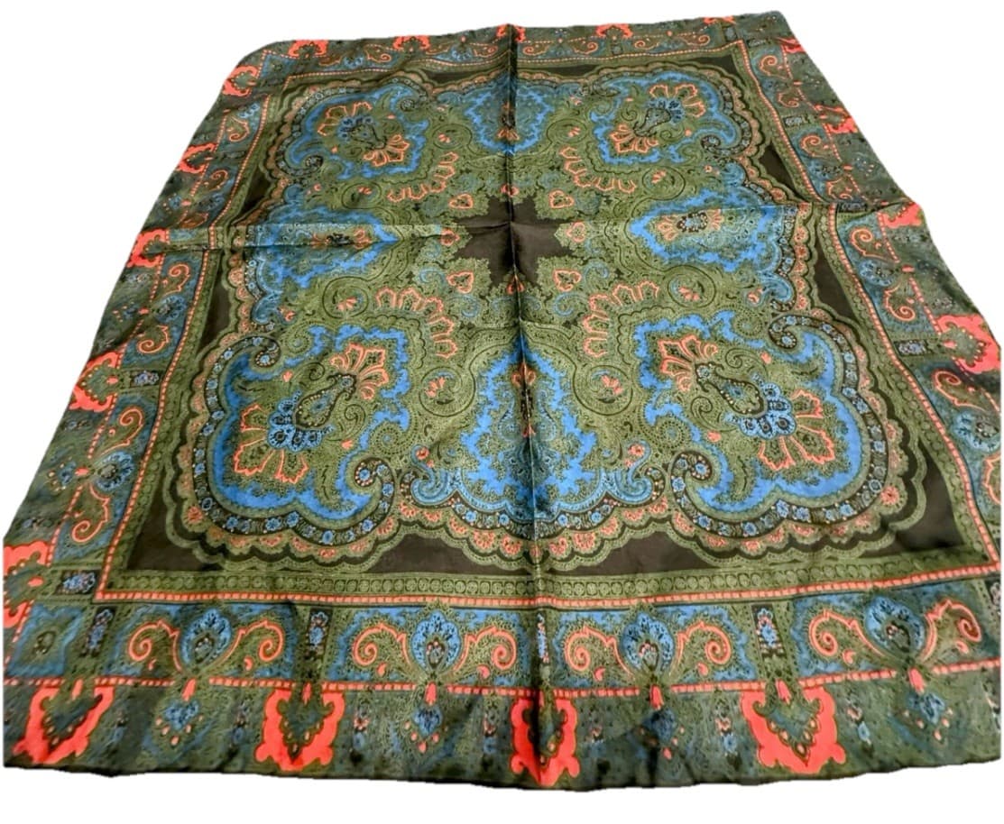 ASHEAR 100% Silk  18 inch Square Scarf Made In Italy Hand Rolled 2