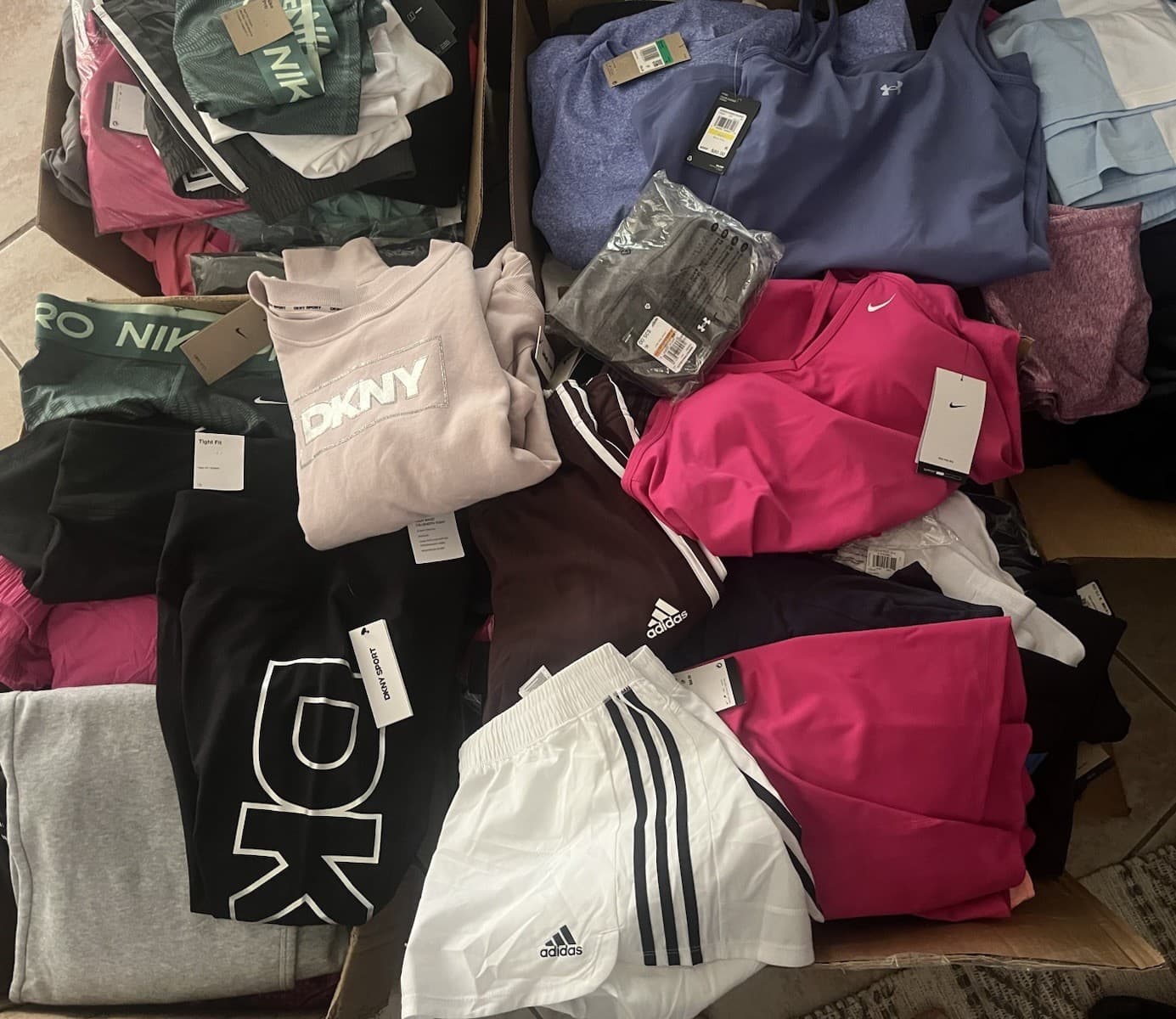 20 Piece NWT-NEW Clothing Reseller Online Selling Lot/Box Wholesale Clothes 3