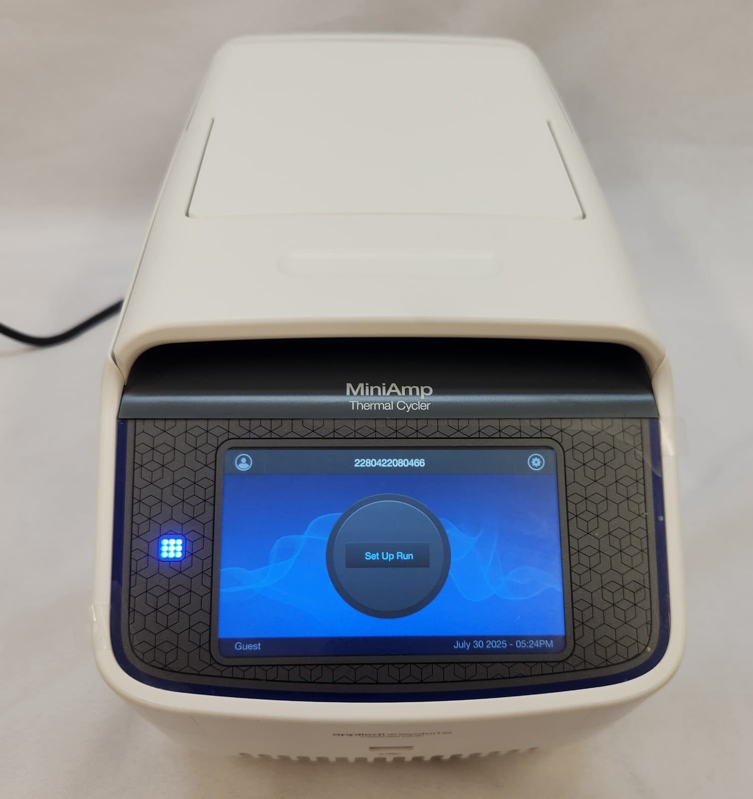 2022 Applied Biosystems MiniAmp Thermal Cycler A37028, 96 Well PCR, LOW LOW USE! 3