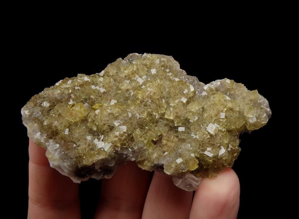 FLUORITE yellow crystals ++ SPAIN Asturias Moscona ++  LW fluorescent !!! /pk846 2