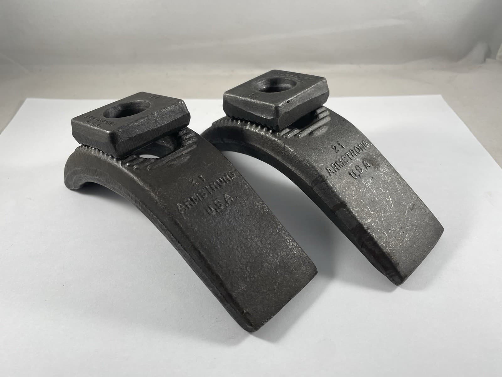 Lot Of 2 Vintage Armstrong No 21 Adjustable Strap Clamp Pair Made In The USA 2