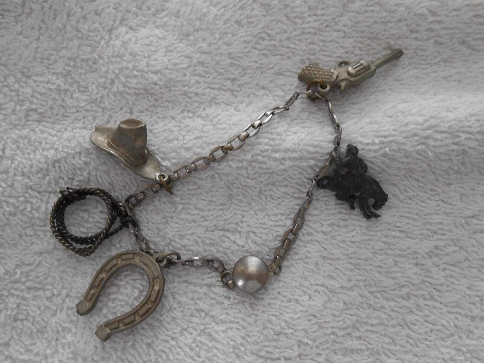 OLD VTG LITTLE GIRLS COWGIRL CHARM BRACELET 5