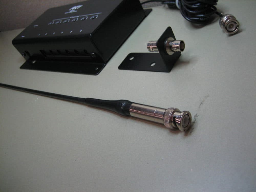 RTI IRF-6 System Interface Module RF Receiver IR Router w/ Antenna 4