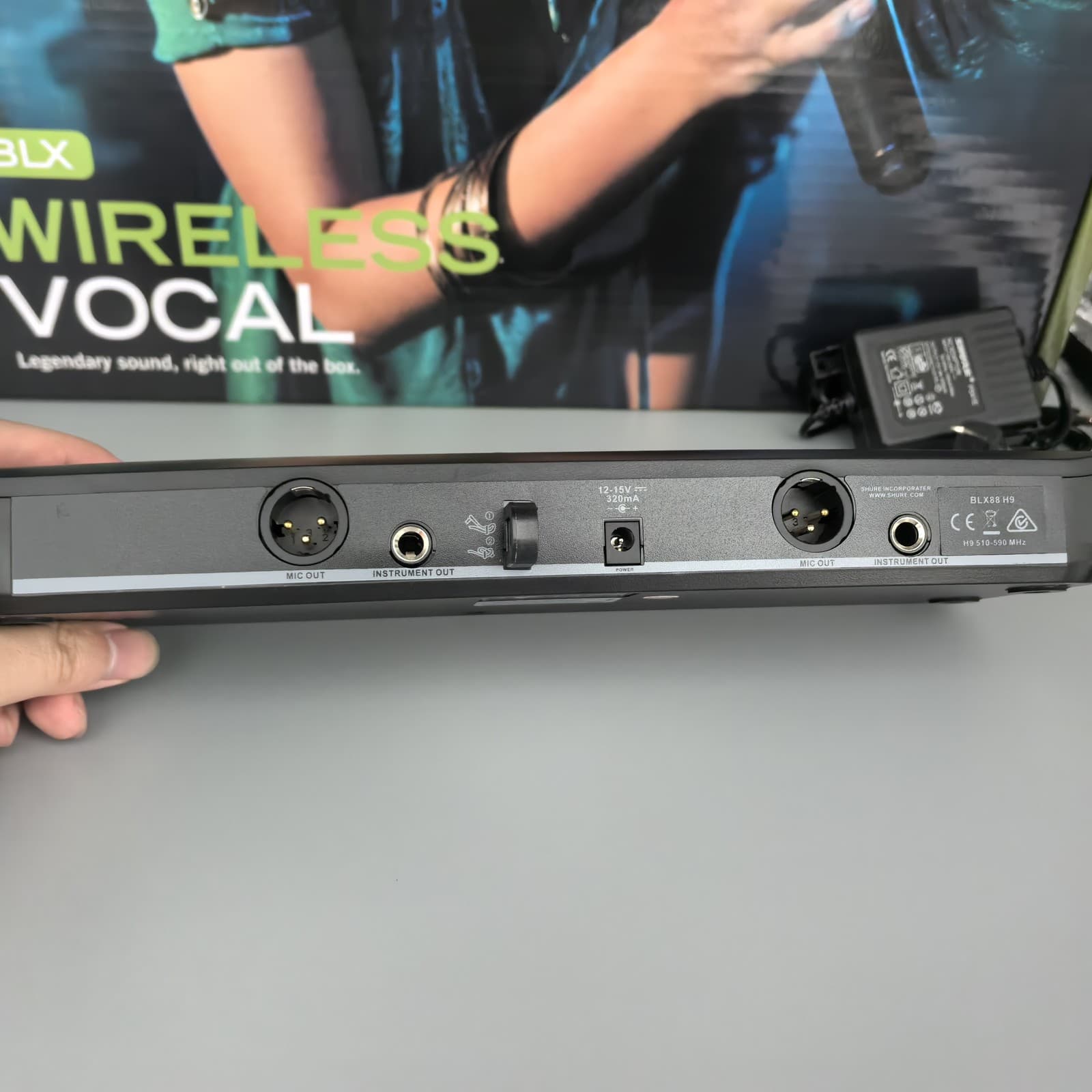 US BLX288/Beta58A Handheld Wireless Microphone System Come with2 Microphone H9 3