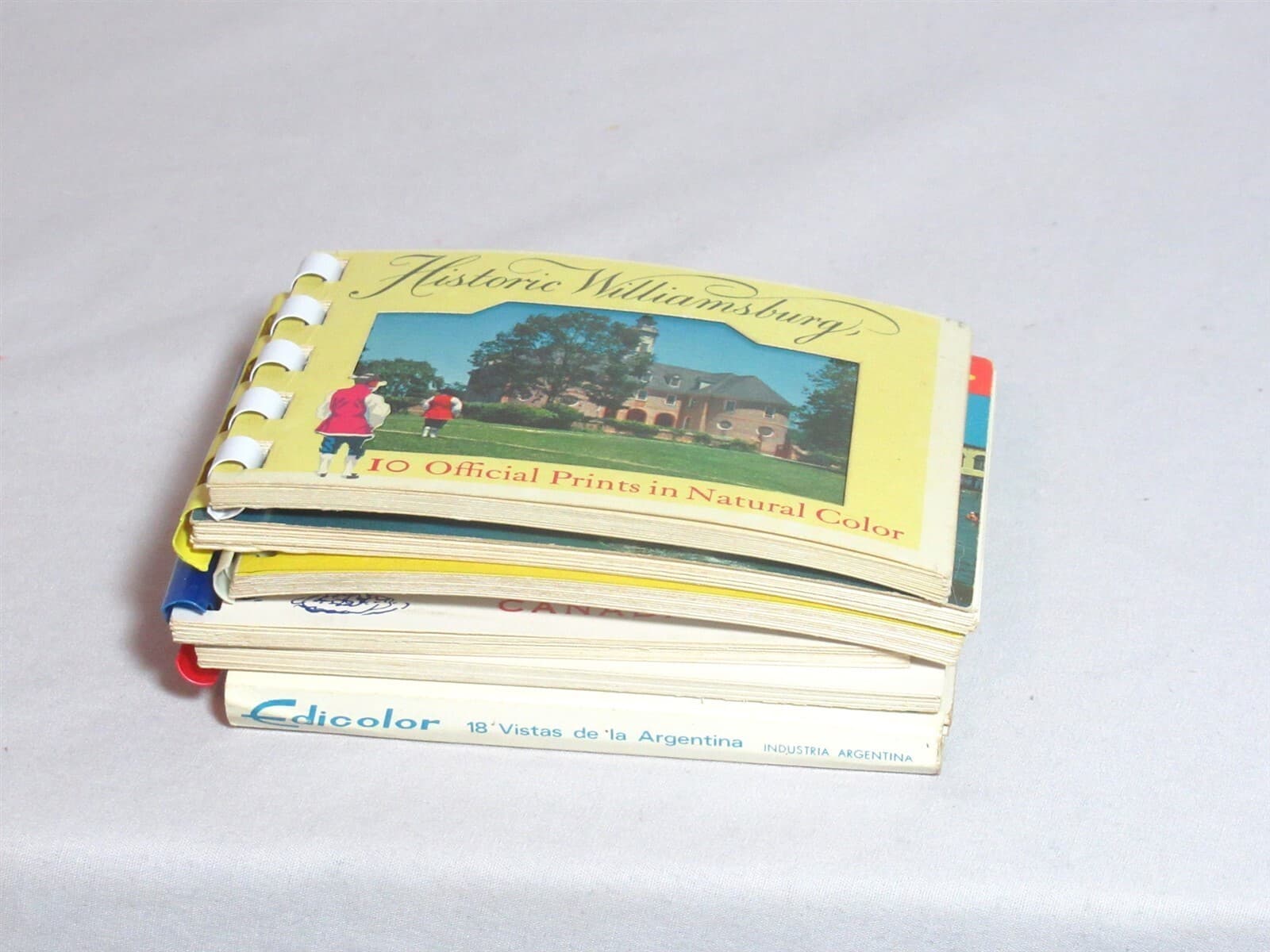 Lot 6 Vtg Souvenir Travel Mini Photo Albums Williamsburg Canada DC Ocean City NJ 4