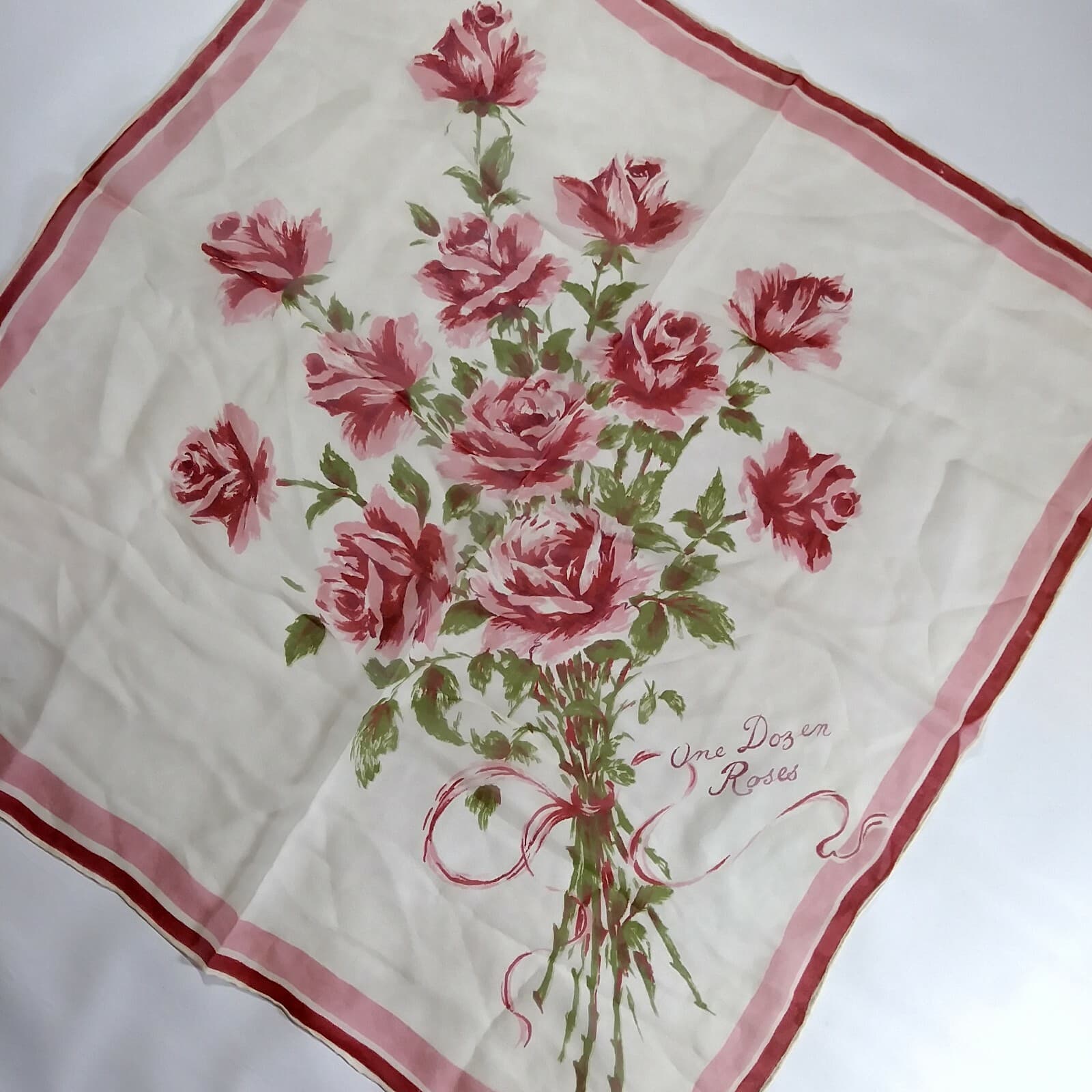 Vtg Womens Scarf One Dozen Roses Sheer Bouquet Flowers  2