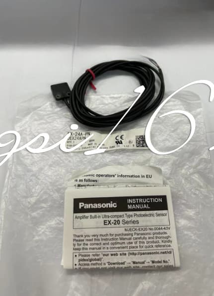 1pcs photoelectric sensor Reflective PNP output EX-24A-PN