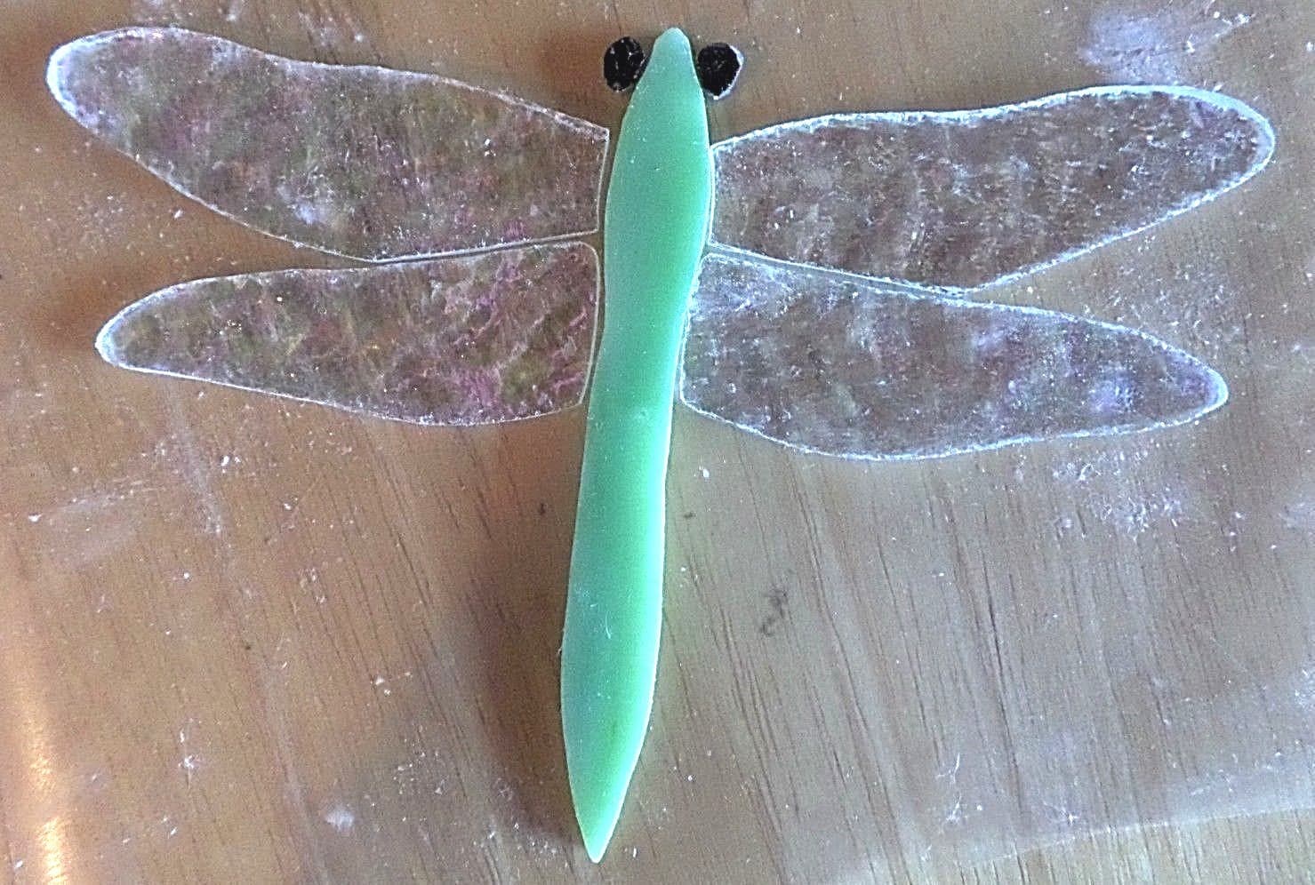 STAINED GLASS hand pre cut MOSAIC Inlay tile,stepping stone,garden DRAGON FLY