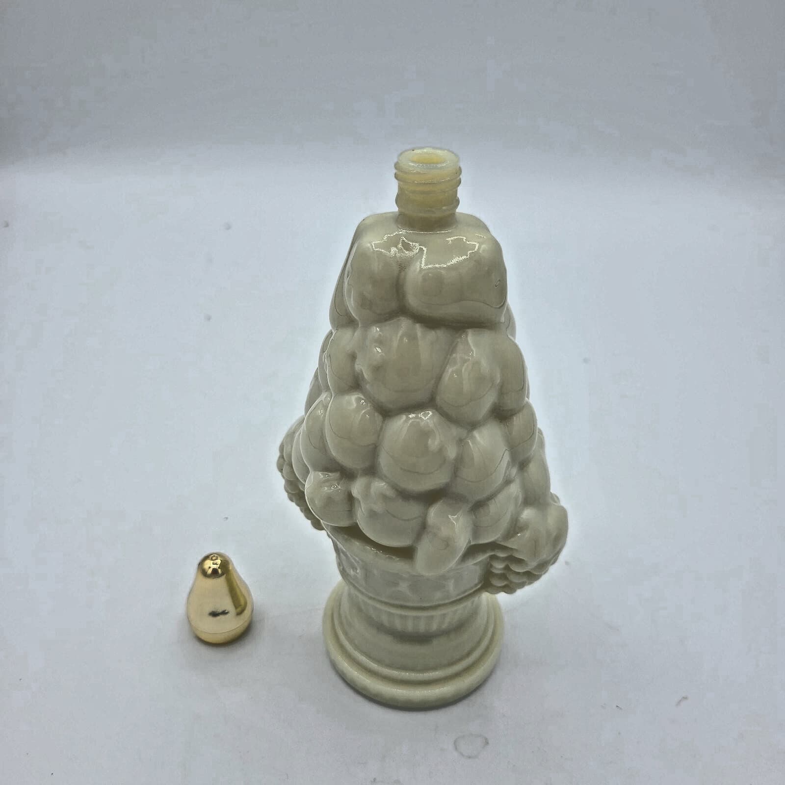 Avon Compote Cologne Field Flowers Milk Glass Grapes Fruits Topiary Design EMPTY 3