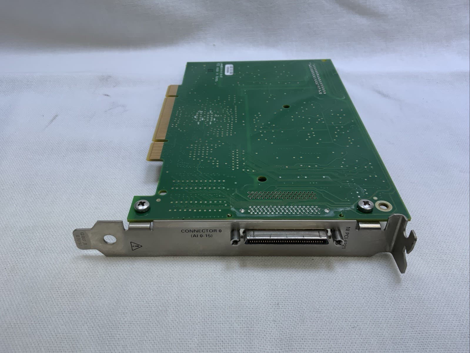 National Instruments PCI-6221 Multifunction Digital I/O Device 4
