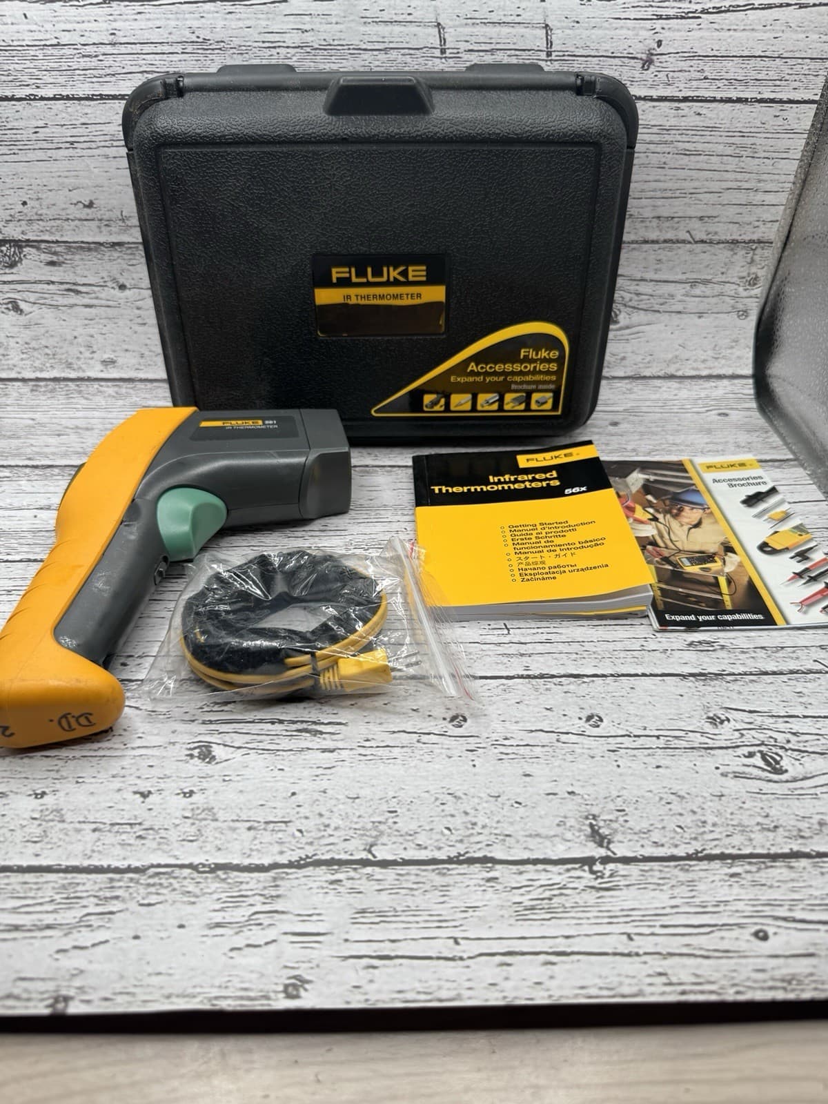 Fluke 561 HVAC Infrared IR and Contact Thermometer Case Hook and Loop Tape Probe